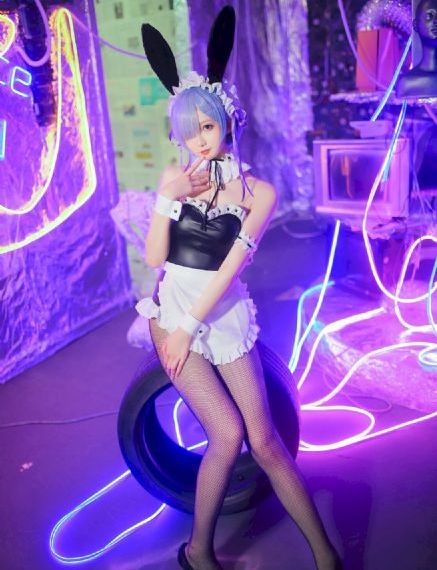 宅男在线午夜第一页国产_高清动漫在线观看